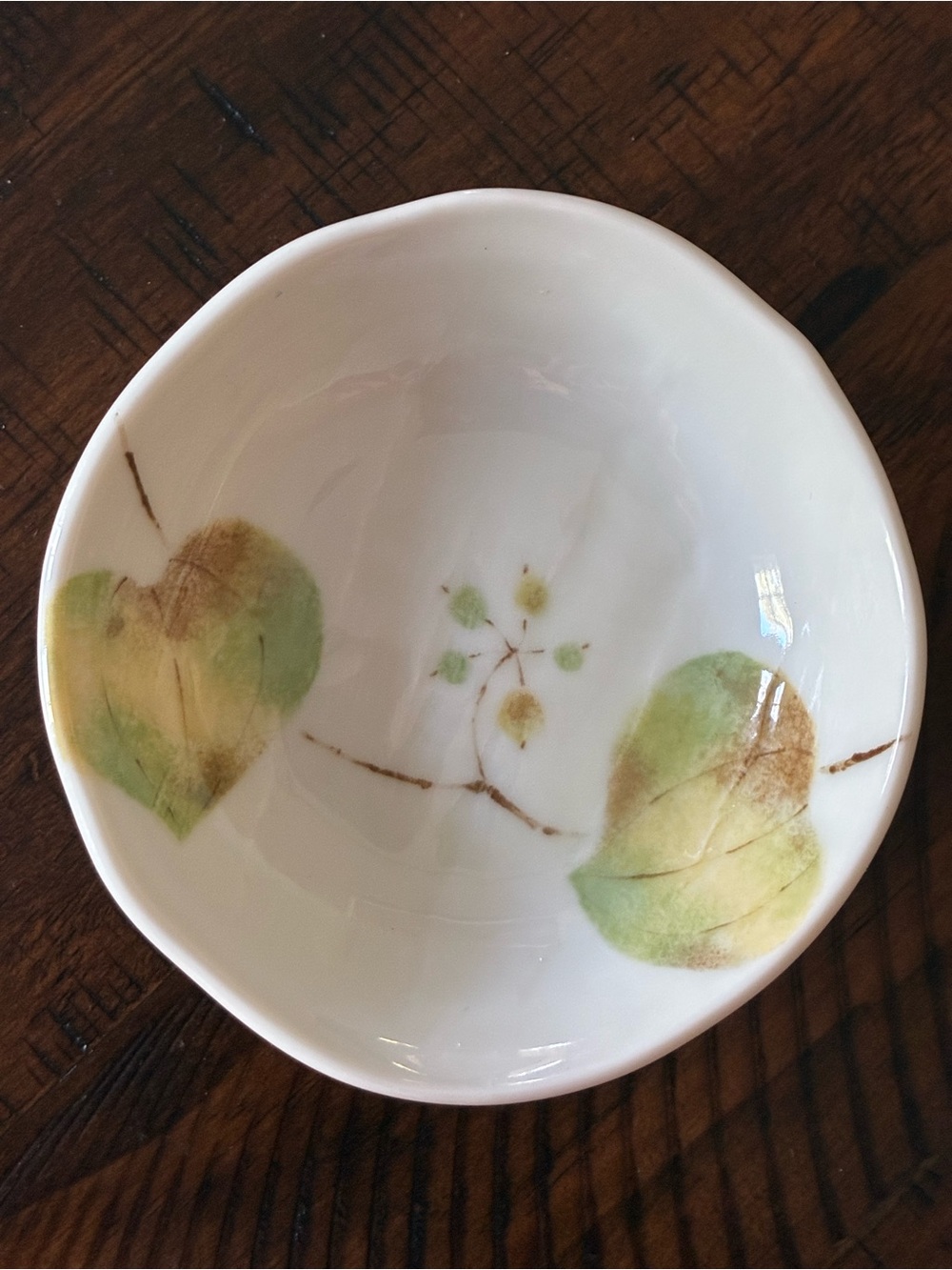 Vintage  Japanese ceramic small bowl by Tachikichi. Hand-Painted Leaf small bowl